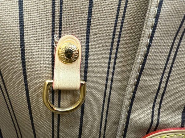 Louis Vuitton Neverfull Monogram - obrazek 9