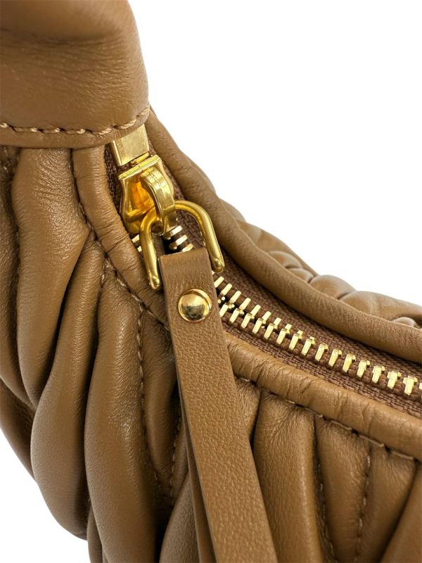 Sac Miu Miu Matelassé en cuir – Image 5